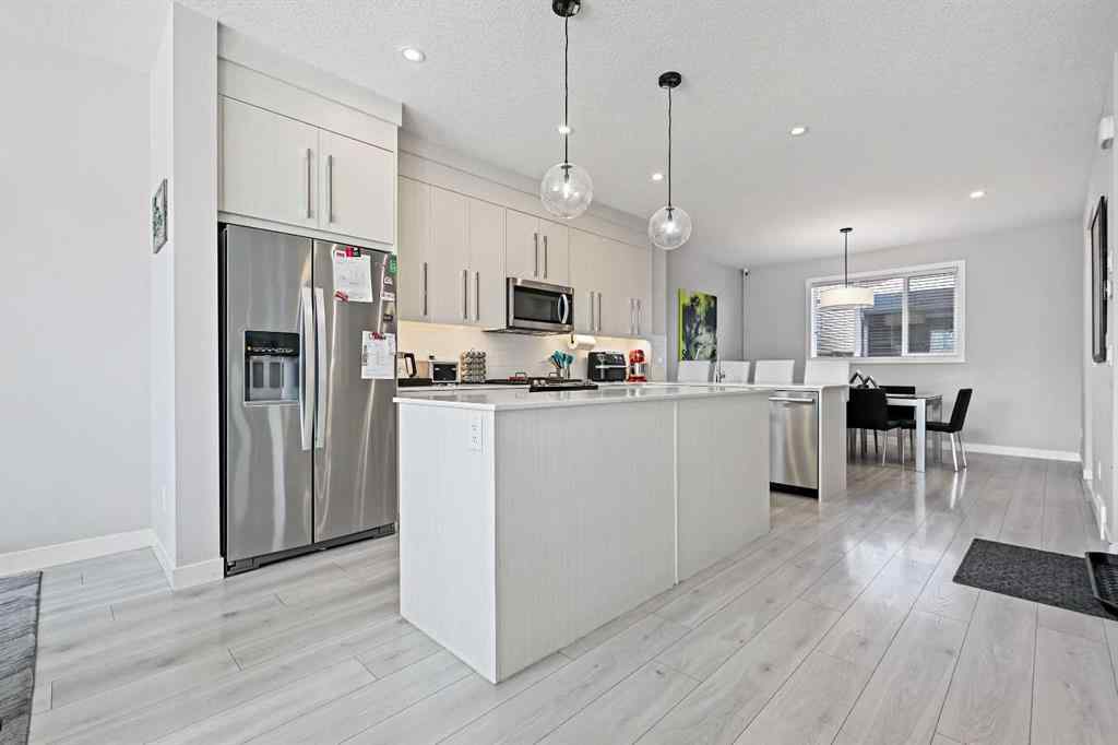 MLS® A2258533 - 193 Creekside Drive SW in Pine Creek Calgary, Residential