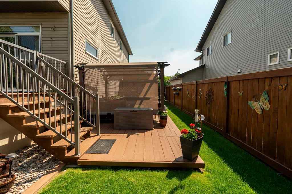 MLS® A2258536 - 457 Westgate Crescent  in NONE Coaldale, Residential