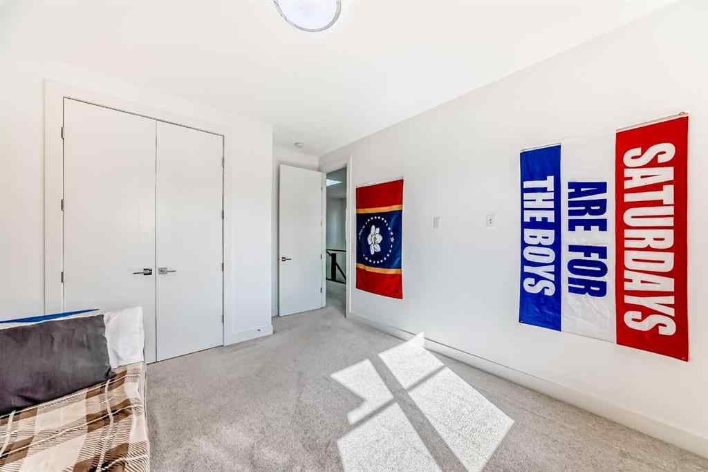 MLS® A2258543 - 226 21 Avenue NE in Tuxedo Park Calgary, Residential