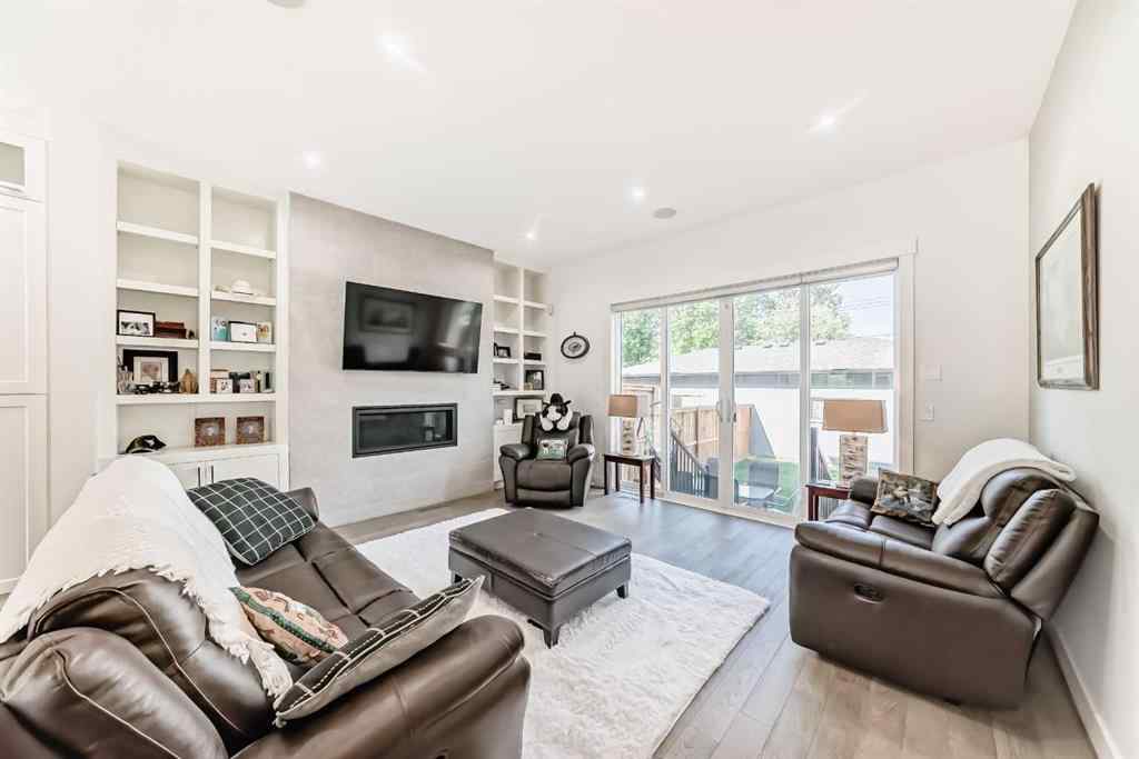 MLS® A2258543 - 226 21 Avenue NE in Tuxedo Park Calgary, Residential