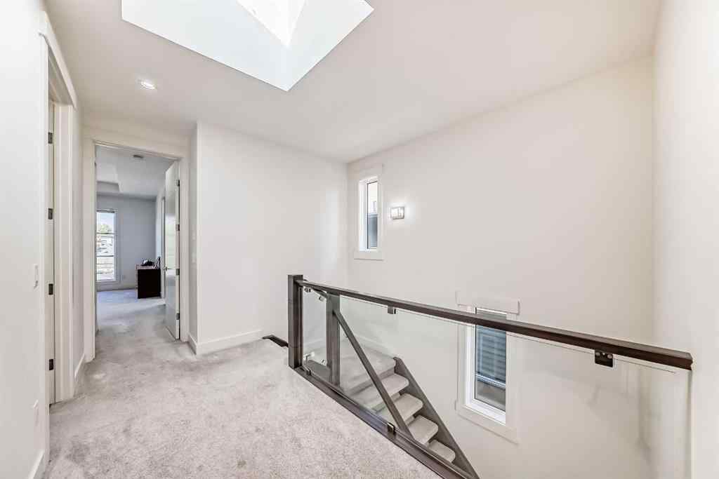 MLS® A2258543 - 226 21 Avenue NE in Tuxedo Park Calgary, Residential