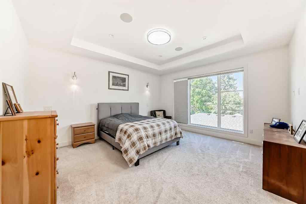 MLS® A2258543 - 226 21 Avenue NE in Tuxedo Park Calgary, Residential