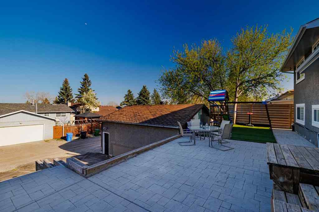 MLS® A2258545 - 124 Whiteside Crescent NE in Whitehorn Calgary, Residential