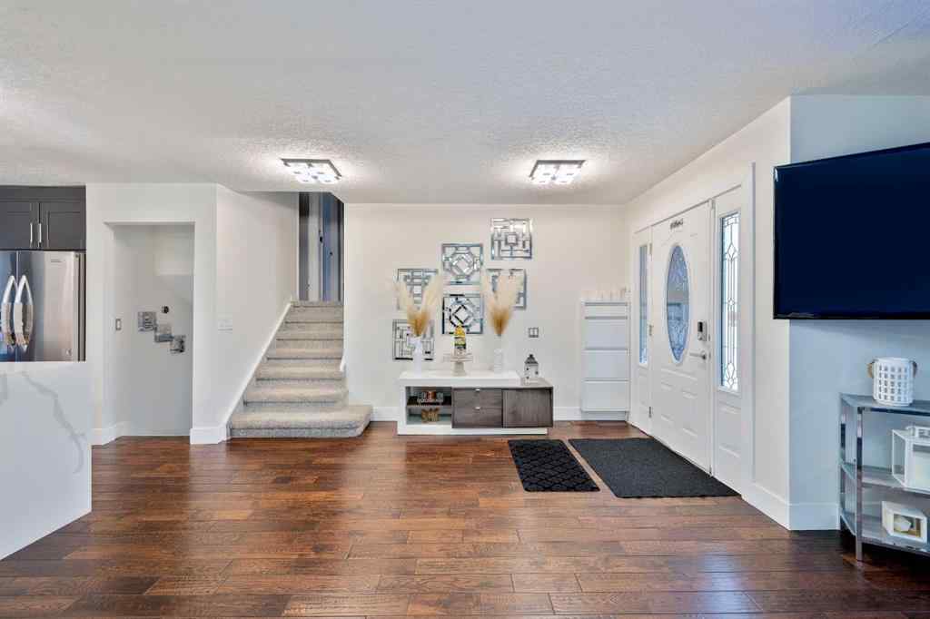MLS® A2258545 - 124 Whiteside Crescent NE in Whitehorn Calgary, Residential