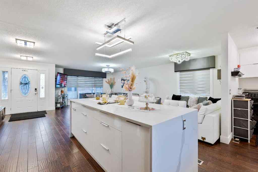 MLS® A2258545 - 124 Whiteside Crescent NE in Whitehorn Calgary, Residential