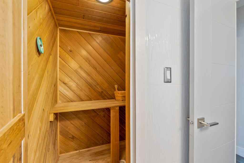 MLS® A2258545 - 124 Whiteside Crescent NE in Whitehorn Calgary, Residential