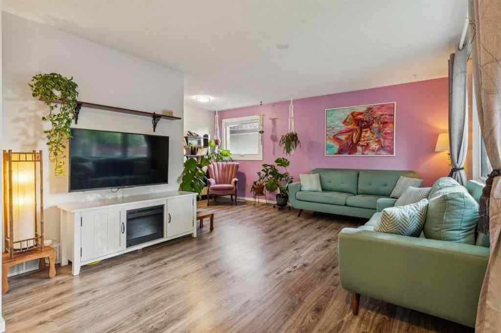 MLS® A2258546 - 1616 Robson Crescent SE in Albert Park/Radisson Heights Calgary, Residential