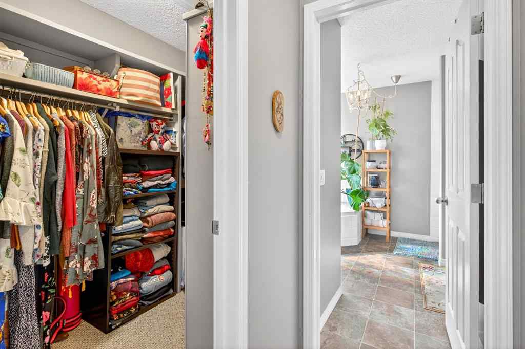 MLS® A2258549 - 118 Coopers Close SW in Coopers Crossing Airdrie, Residential