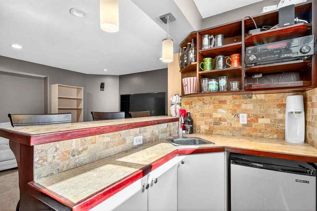 MLS® A2258549 - 118 Coopers Close SW in Coopers Crossing Airdrie, Residential