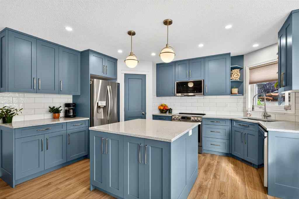 MLS® A2258549 - 118 Coopers Close SW in Coopers Crossing Airdrie, Residential