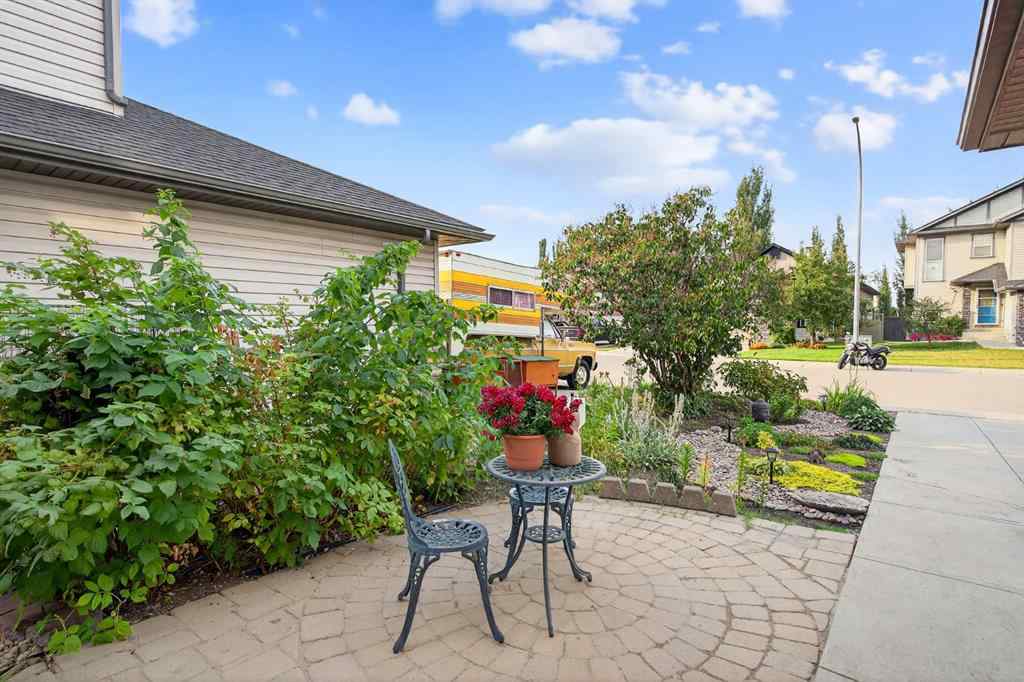 MLS® A2258549 - 118 Coopers Close SW in Coopers Crossing Airdrie, Residential