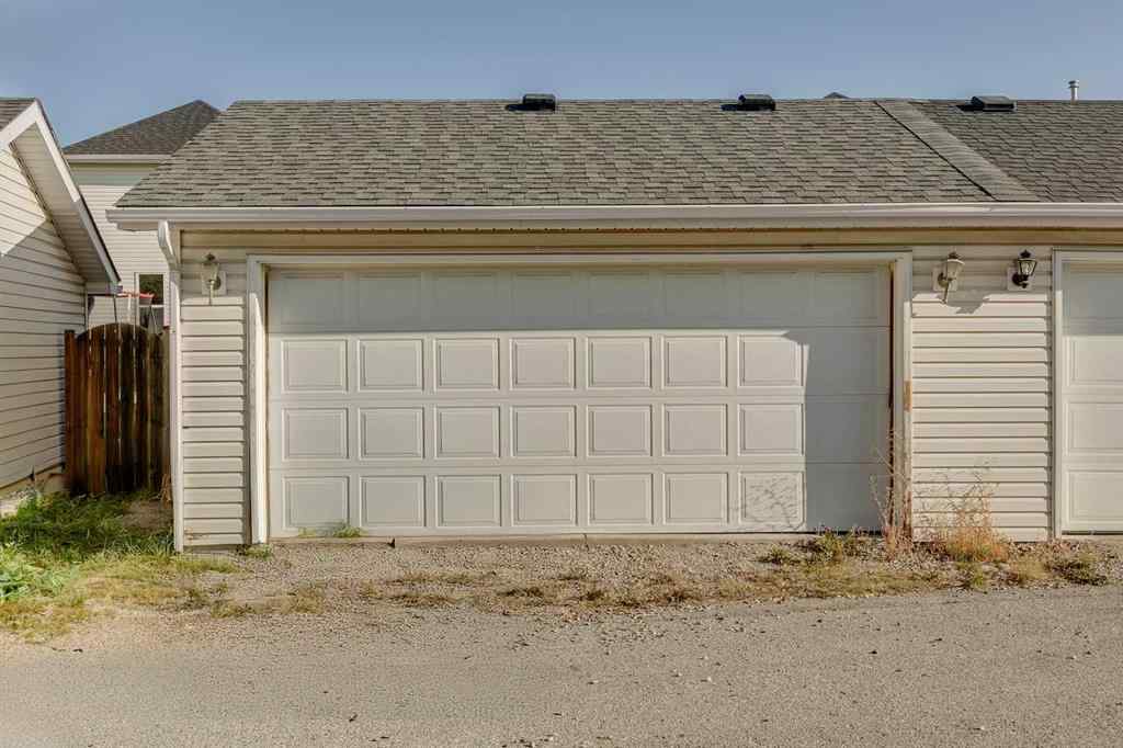 MLS® A2258556 - 7979 Wentworth Drive SW in West Springs Calgary, Residential