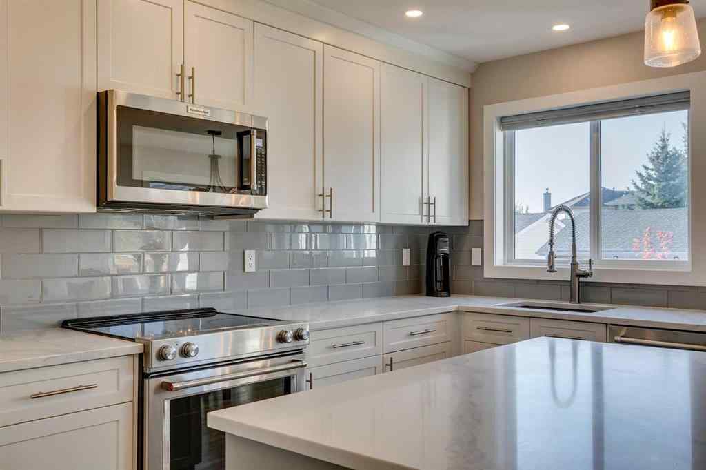 MLS® A2258556 - 7979 Wentworth Drive SW in West Springs Calgary, Residential