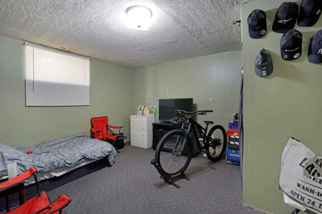 MLS® A2258557 - 60 Pleasant Park Road W in Pleasant Park Brooks, Residential