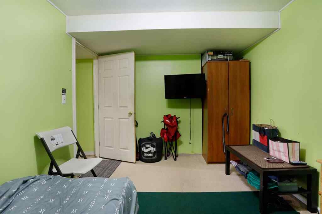 MLS® A2258557 - 60 Pleasant Park Road W in Pleasant Park Brooks, Residential