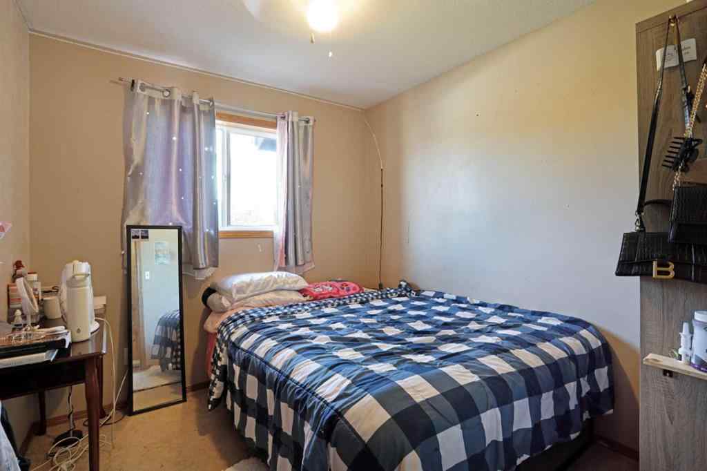 MLS® A2258557 - 60 Pleasant Park Road W in Pleasant Park Brooks, Residential