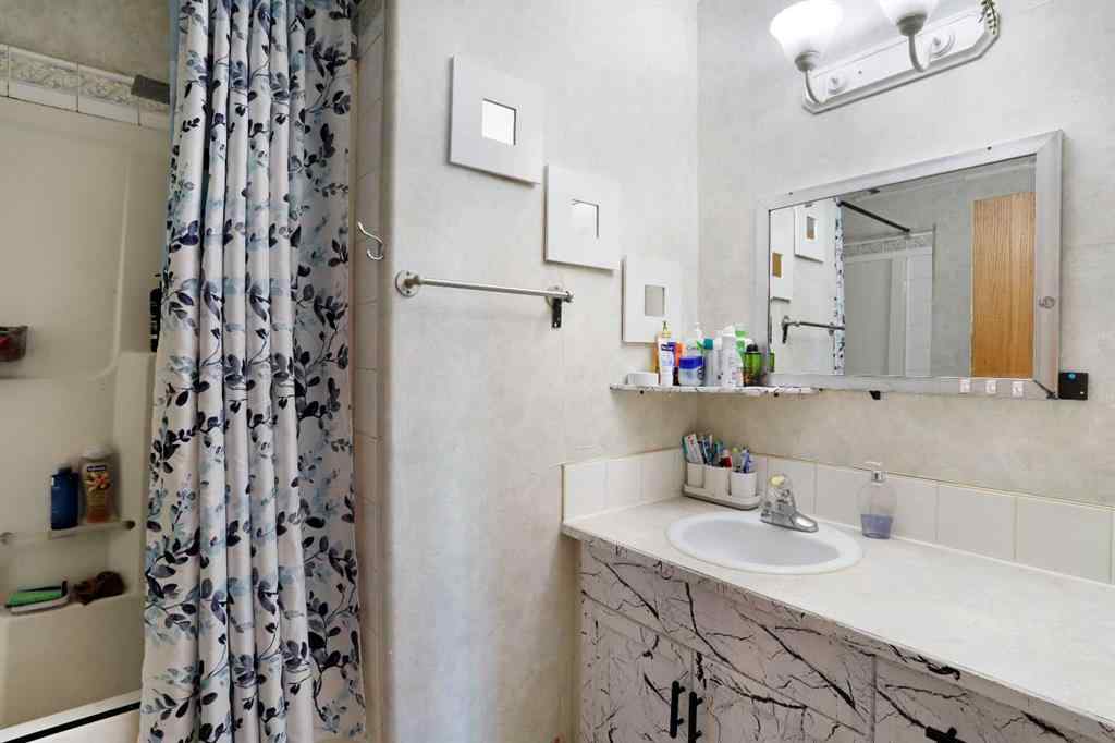 MLS® A2258557 - 60 Pleasant Park Road W in Pleasant Park Brooks, Residential