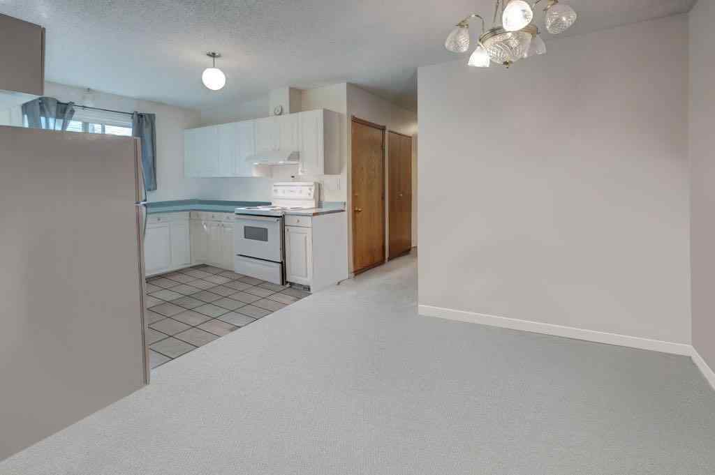 MLS® A2258560 - 2831 29 Street SW in Killarney/Glengarry Calgary, Residential