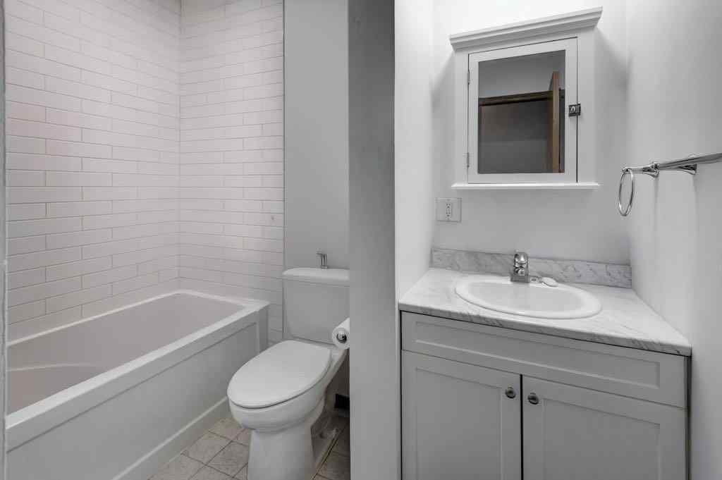MLS® A2258560 - 2831 29 Street SW in Killarney/Glengarry Calgary, Residential