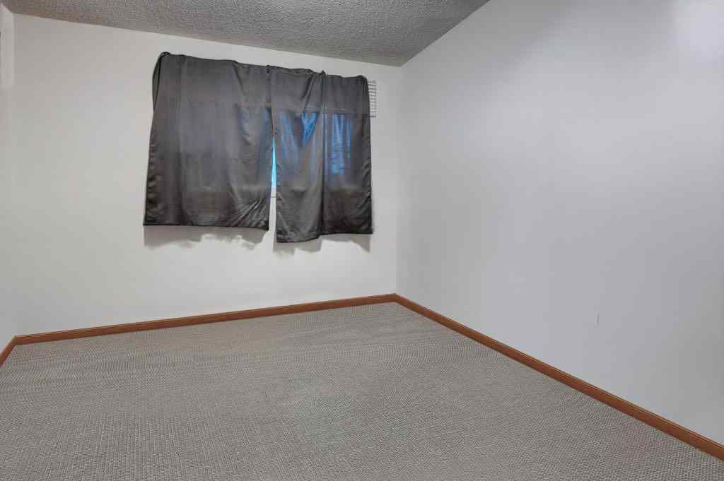 MLS® A2258560 - 2831 29 Street SW in Killarney/Glengarry Calgary, Residential