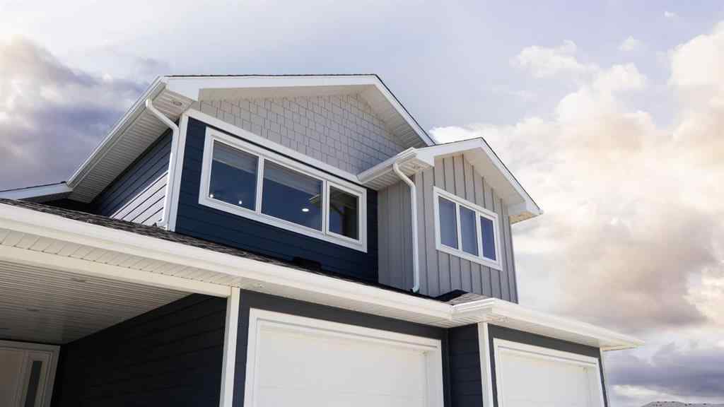 MLS® A2258561 - 692 Sixmile Crescent S in Southgate Lethbridge, Residential