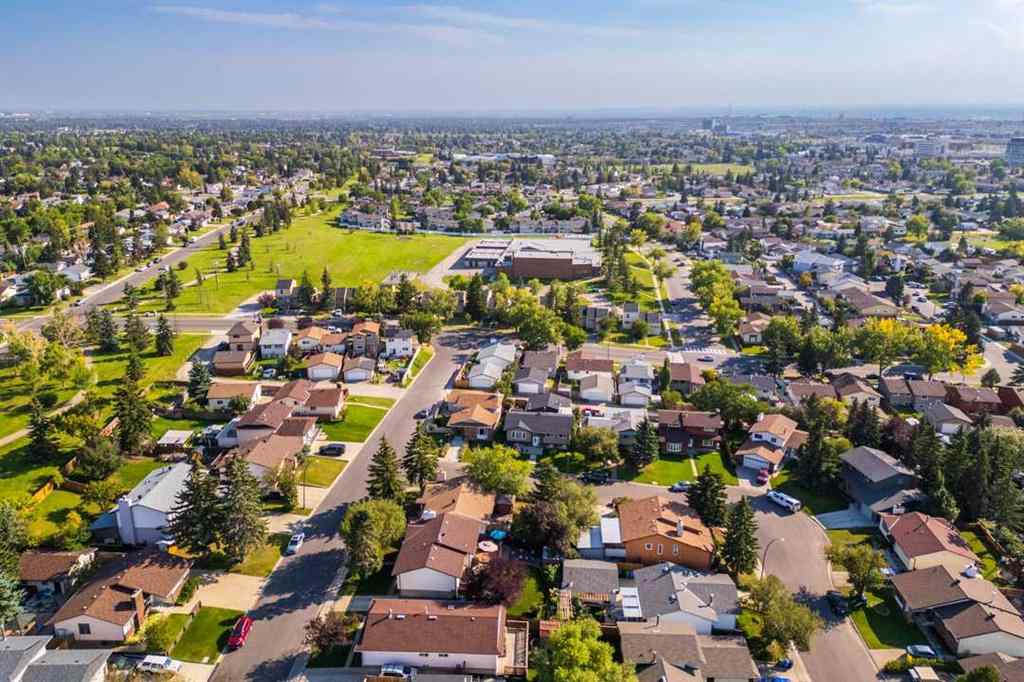 MLS® A2258565 - 23 Whitlock Close NE in Whitehorn Calgary, Residential