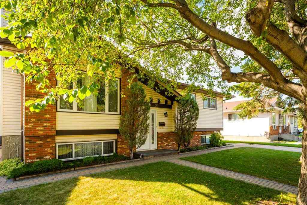 MLS® A2258565 - 23 Whitlock Close NE in Whitehorn Calgary, Residential