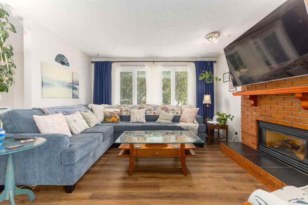 MLS® A2258565 - 23 Whitlock Close NE in Whitehorn Calgary, Residential