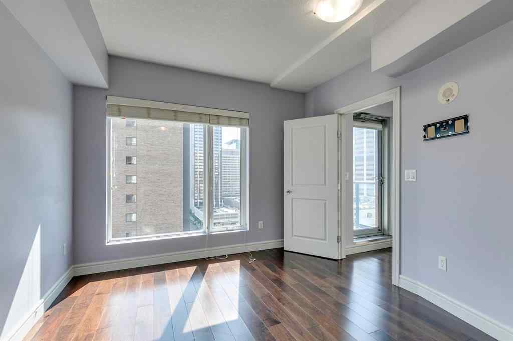 MLS® A2258570 - Unit #1706 910 5 Avenue SW in Downtown Commercial Core Calgary, Residential