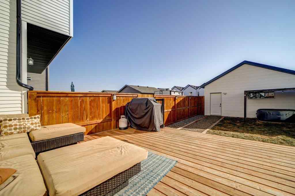 MLS® A2258571 - 2929 46 Street S in Discovery Lethbridge, Residential