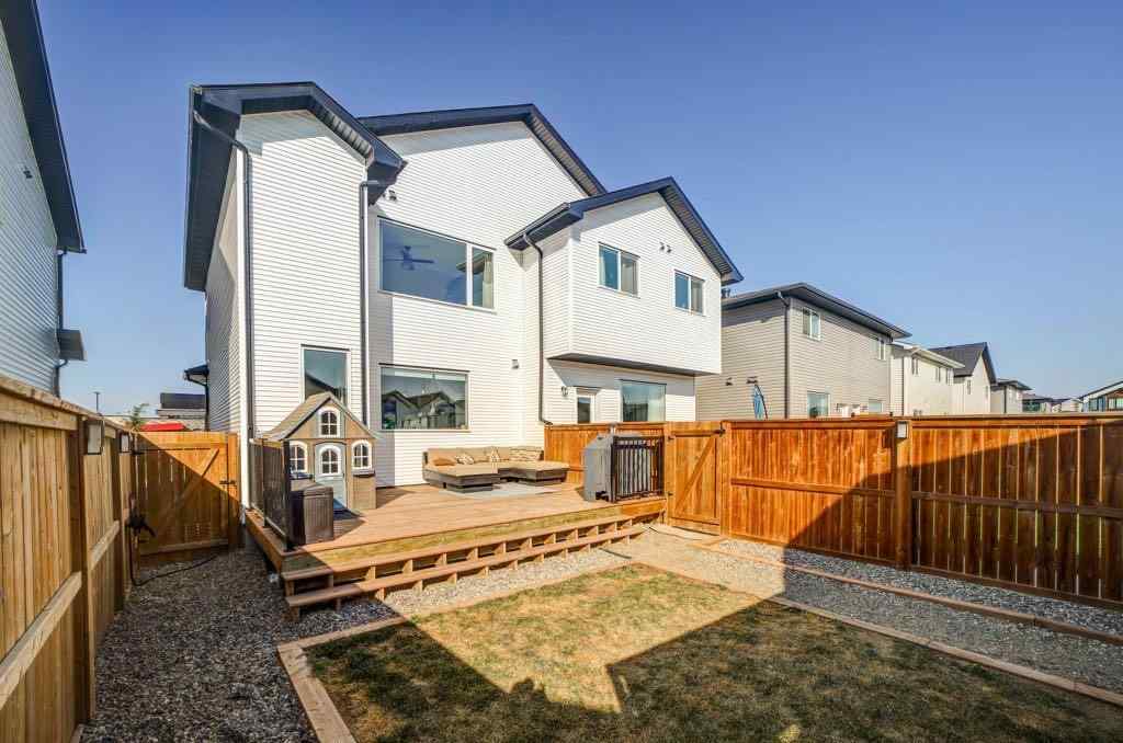 MLS® A2258571 - 2929 46 Street S in Discovery Lethbridge, Residential