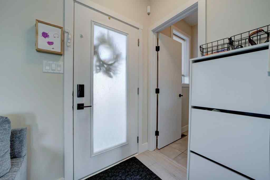 MLS® A2258571 - 2929 46 Street S in Discovery Lethbridge, Residential