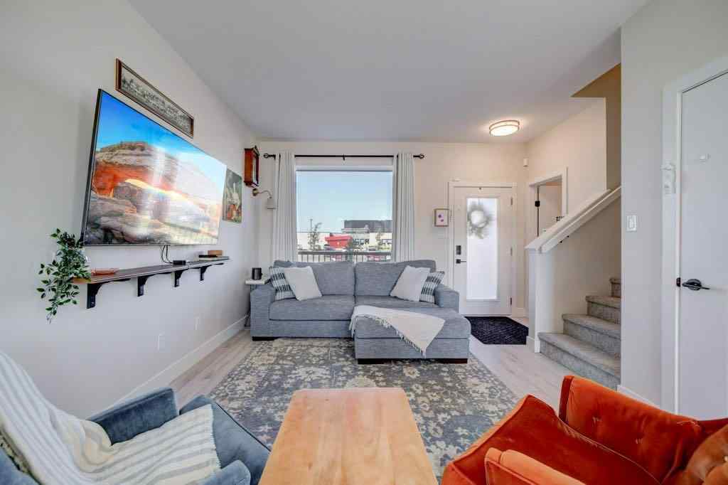 MLS® A2258571 - 2929 46 Street S in Discovery Lethbridge, Residential