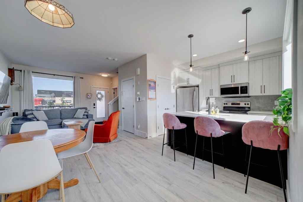 MLS® A2258571 - 2929 46 Street S in Discovery Lethbridge, Residential