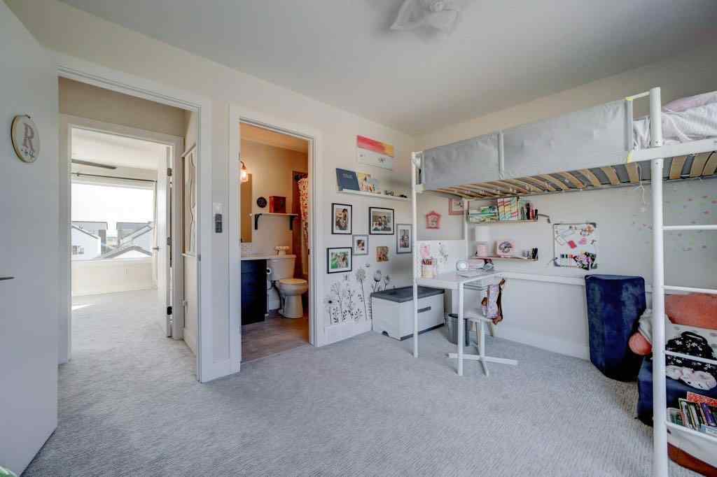 MLS® A2258571 - 2929 46 Street S in Discovery Lethbridge, Residential