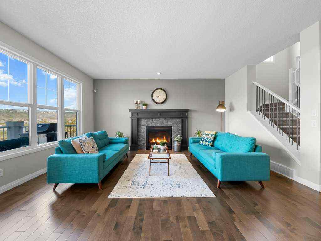MLS® A2258579 - 34 Riviera View  in Riviera Cochrane, Residential