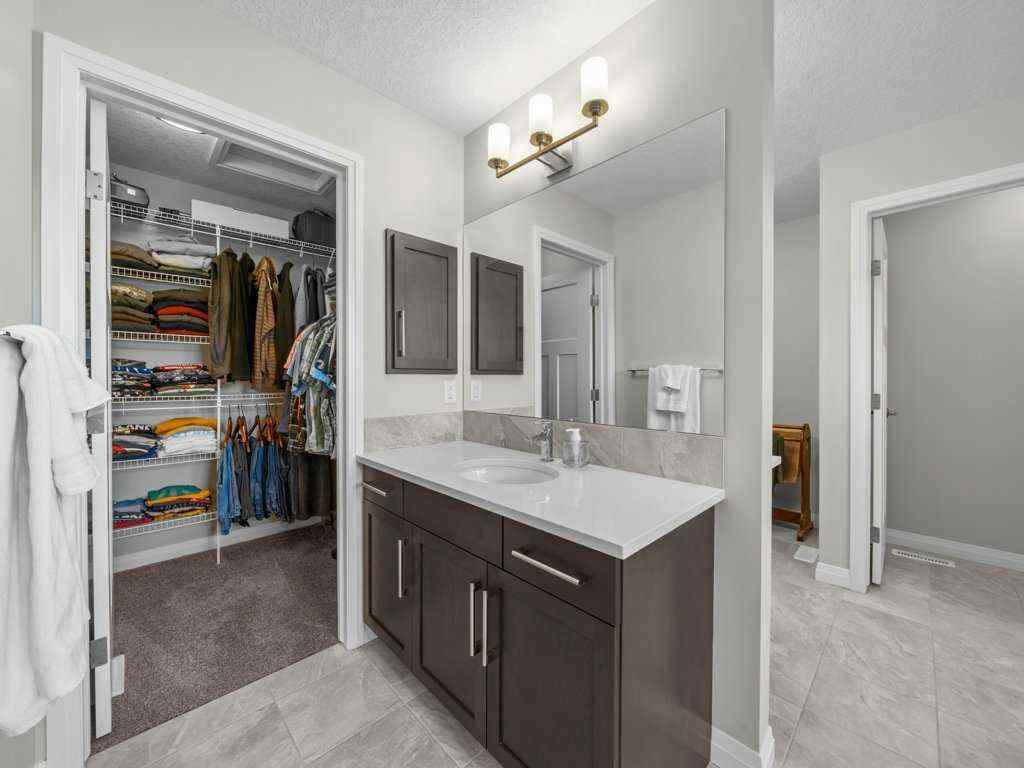 MLS® A2258579 - 34 Riviera View  in Riviera Cochrane, Residential