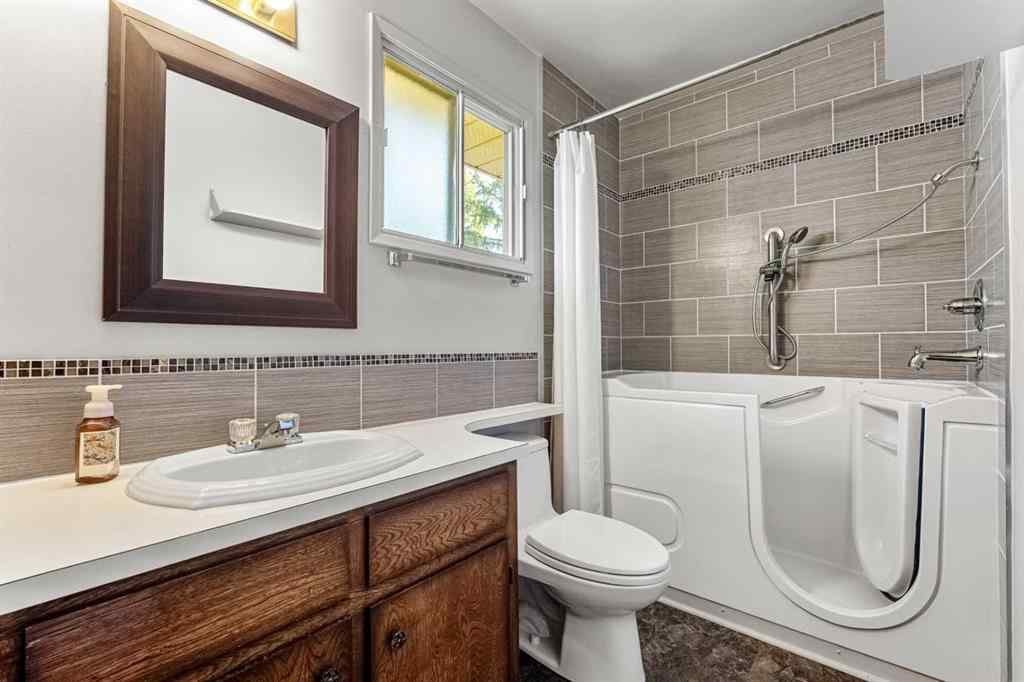 MLS® A2258580 - 344 Parkland Way SE in Parkland Calgary, Residential