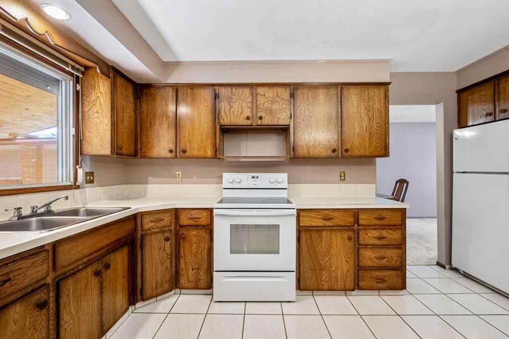 MLS® A2258580 - 344 Parkland Way SE in Parkland Calgary, Residential