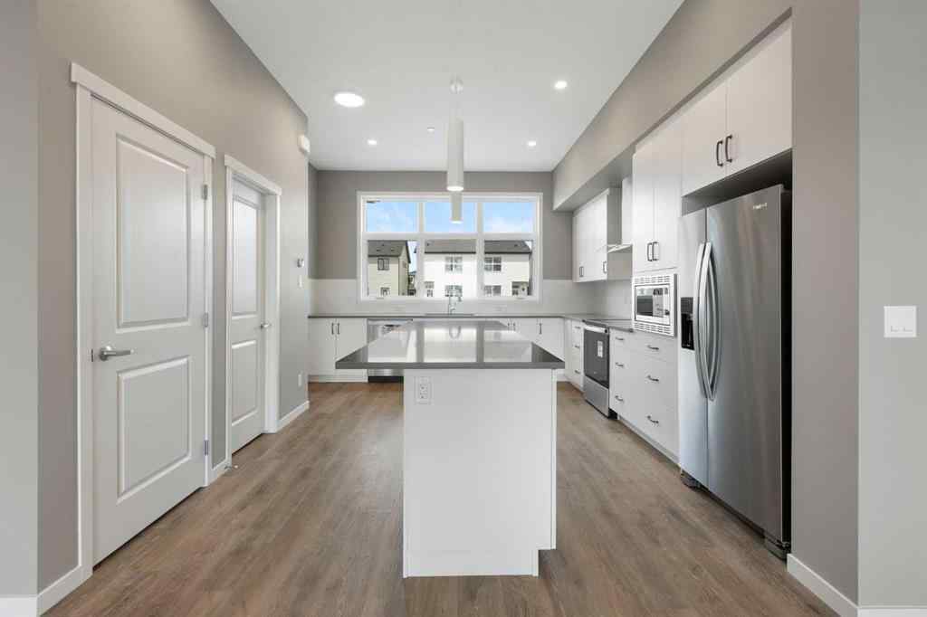 MLS® A2258581 - 415 Hotchkiss Manor SE in Hotchkiss Calgary, Residential