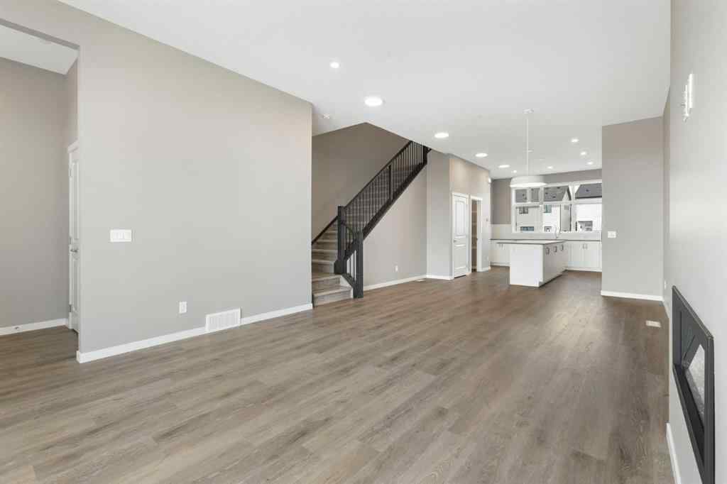 MLS® A2258581 - 415 Hotchkiss Manor SE in Hotchkiss Calgary, Residential