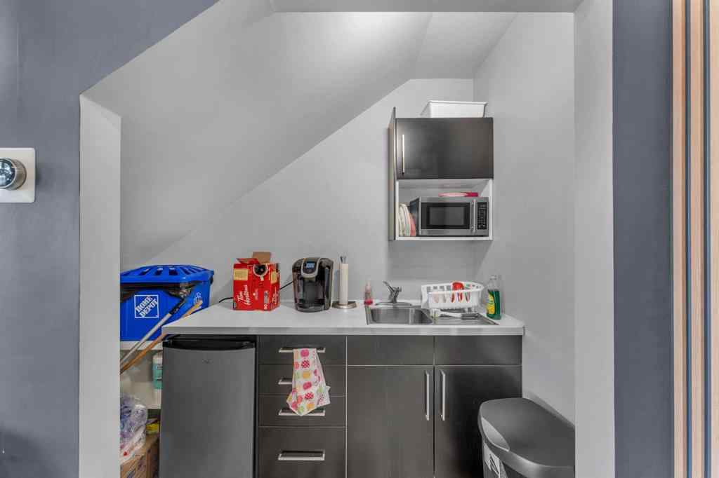 MLS® A2258586 - Unit #133 10555 48 Street SE in East Shepard Industrial Calgary, Commercial