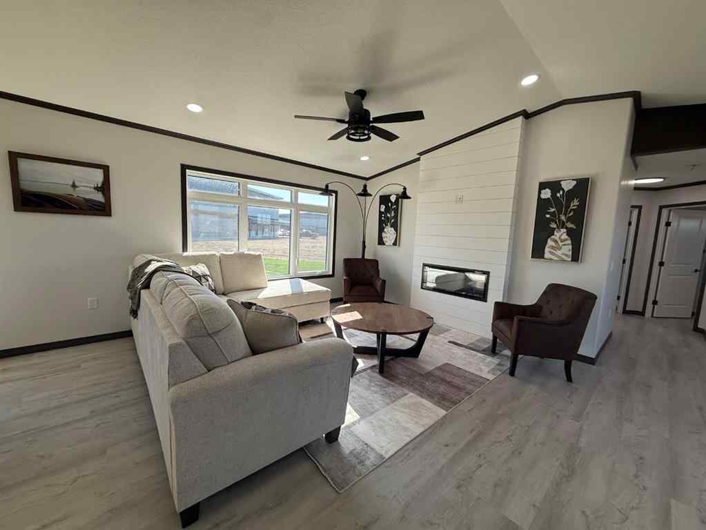 MLS® A2258589 - 106167 RGE RD 150   in NONE La Crete, Mobile