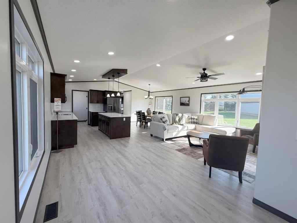 MLS® A2258589 - 106167 RGE RD 150   in NONE La Crete, Mobile