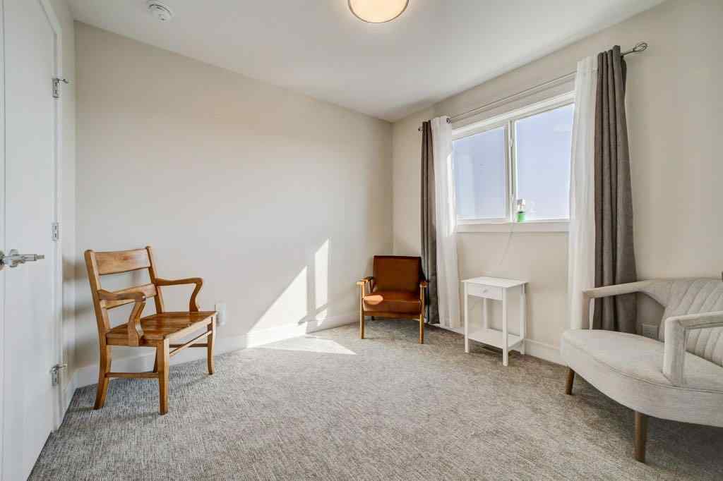 MLS® A2258590 - 2927 46 Street S in Discovery Lethbridge, Residential