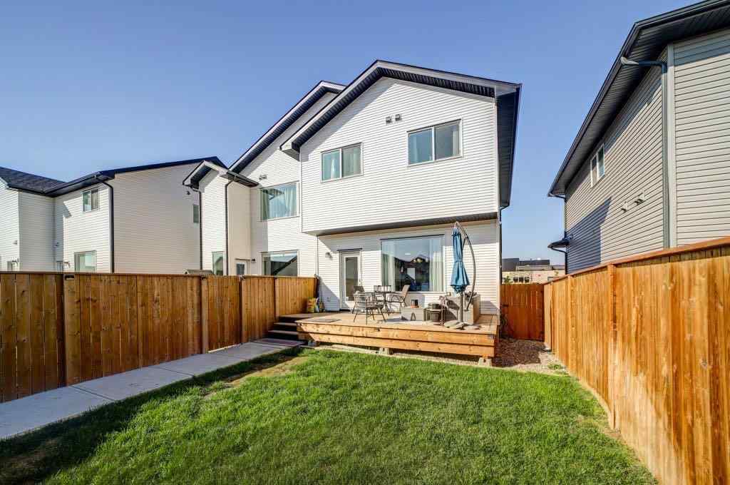 MLS® A2258590 - 2927 46 Street S in Discovery Lethbridge, Residential