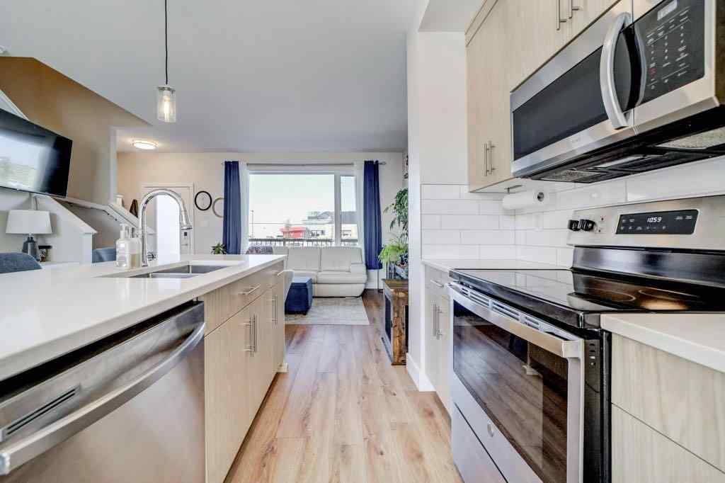 MLS® A2258590 - 2927 46 Street S in Discovery Lethbridge, Residential