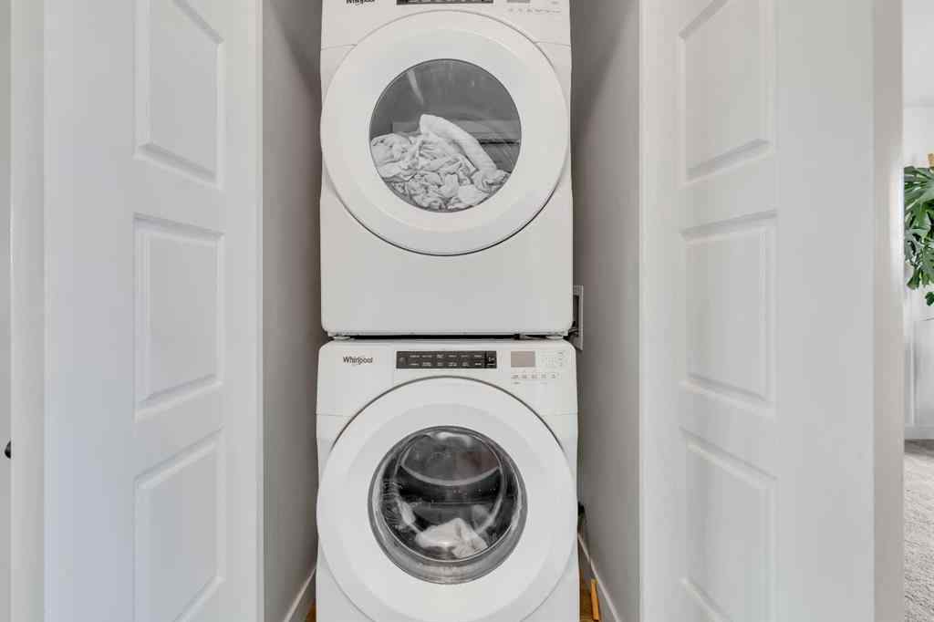 MLS® A2258593 - 224 Hillcrest Road SW in Hillcrest Airdrie, Residential