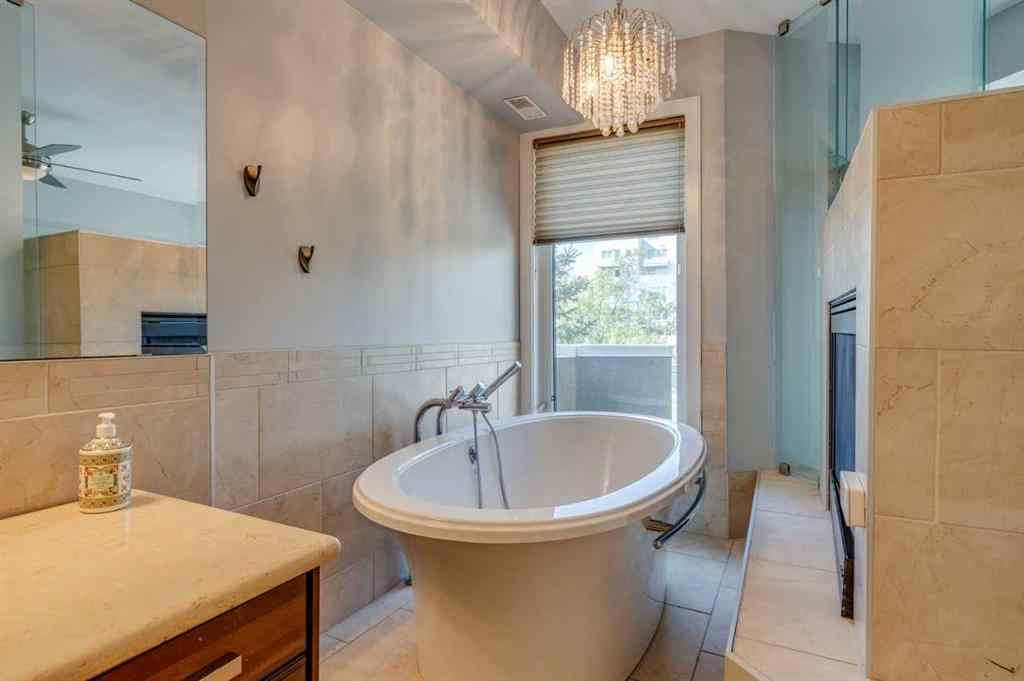 MLS® A2258598 - 525 5 Street NE in Bridgeland/Riverside Calgary, Residential