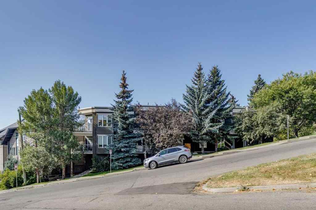 MLS® A2258598 - 525 5 Street NE in Bridgeland/Riverside Calgary, Residential
